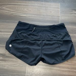 Lululemon Speed-Up lined short